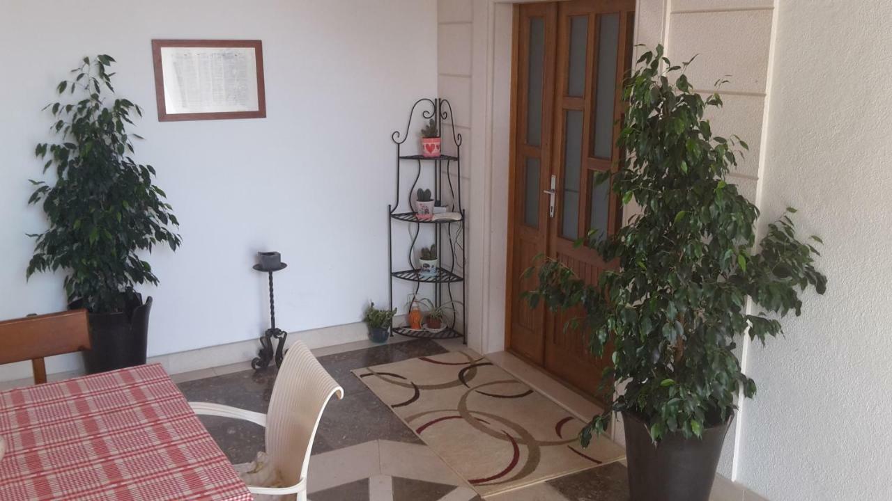 As Brela Exterior foto