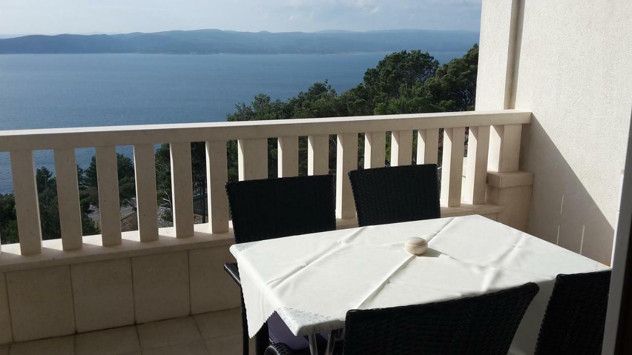 As Brela Exterior foto